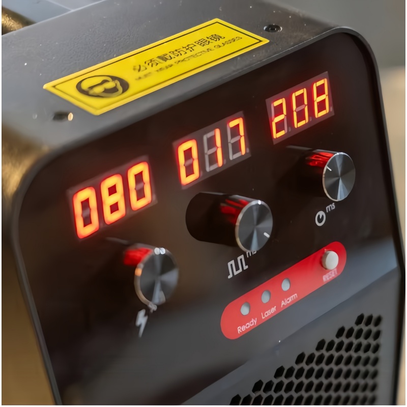 Industrial Laser Welder Price - Machine de soudage laser industrielle portative